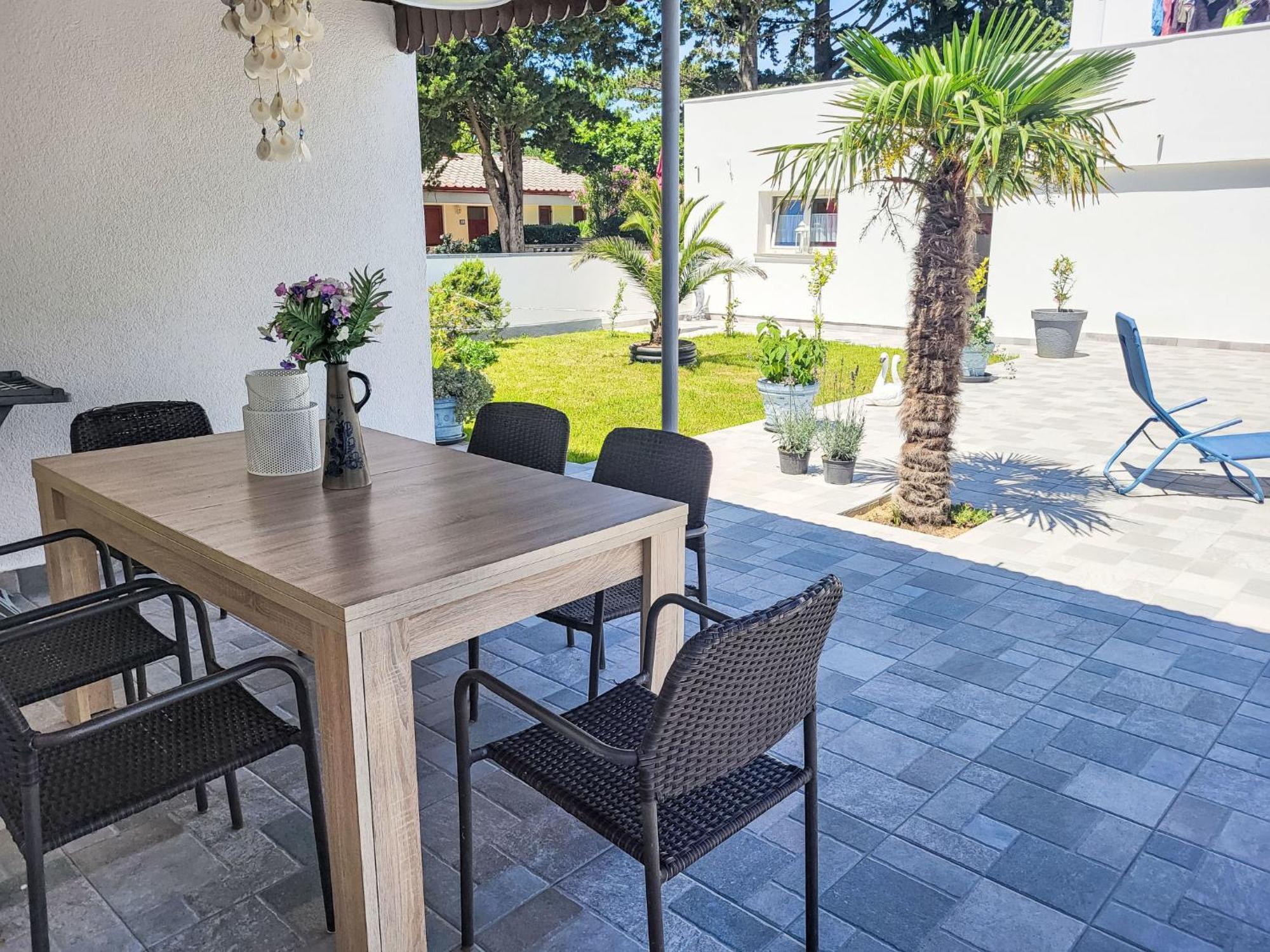 Holiday Home Matea By Interhome Nin Exterior foto